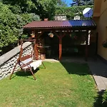 Kubko Lodge