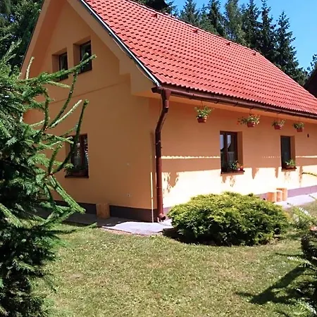 بيت خشبي Kubko Bobrovník